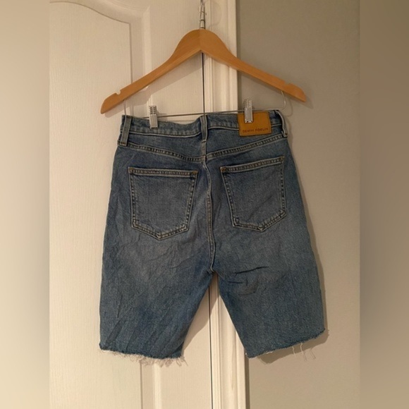 Denim Forum “ The Yoko Bermuda Short” - size 28 - Picture 4 of 4